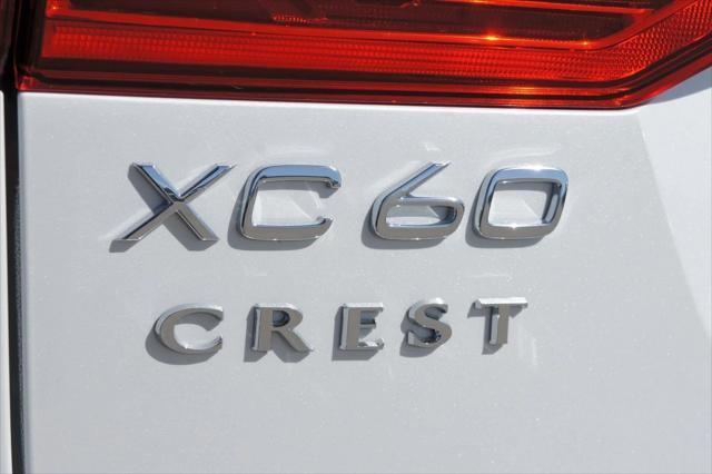 new 2025 Volvo XC60 car, priced at $55,360