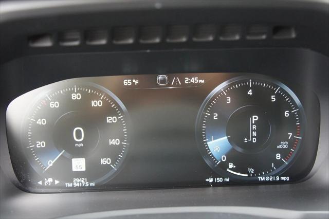 used 2022 Volvo XC90 car, priced at $41,961