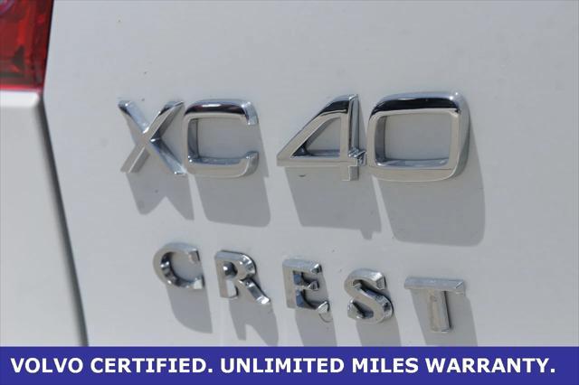 new 2025 Volvo XC40 car, priced at $45,315
