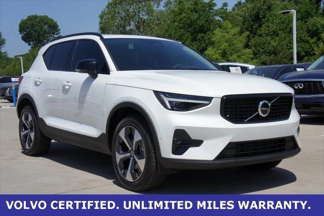 new 2025 Volvo XC40 car, priced at $45,315