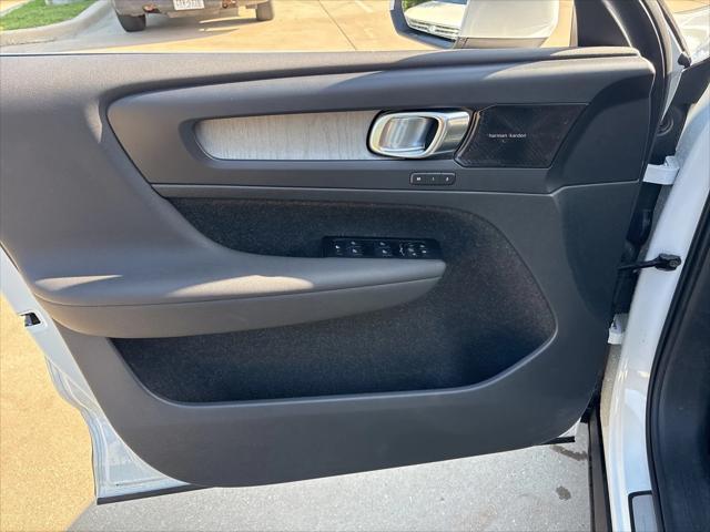 used 2022 Volvo XC40 car, priced at $32,999
