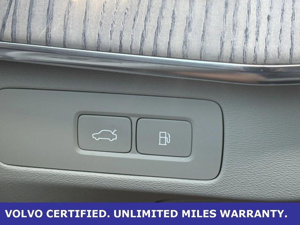 used 2023 Volvo XC90 Recharge Plug-In Hybrid car, priced at $44,000