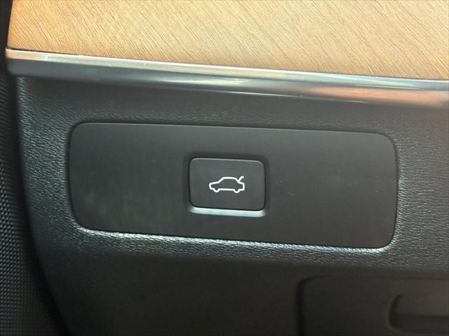 used 2024 Volvo XC90 car, priced at $48,529
