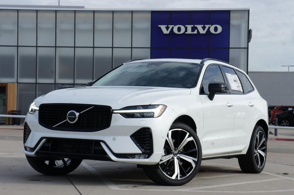 new 2024 Volvo XC60 car, priced at $61,835