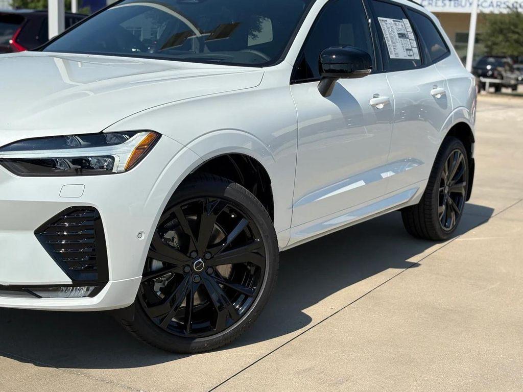 new 2026 Volvo XC60 car, priced at $70,415
