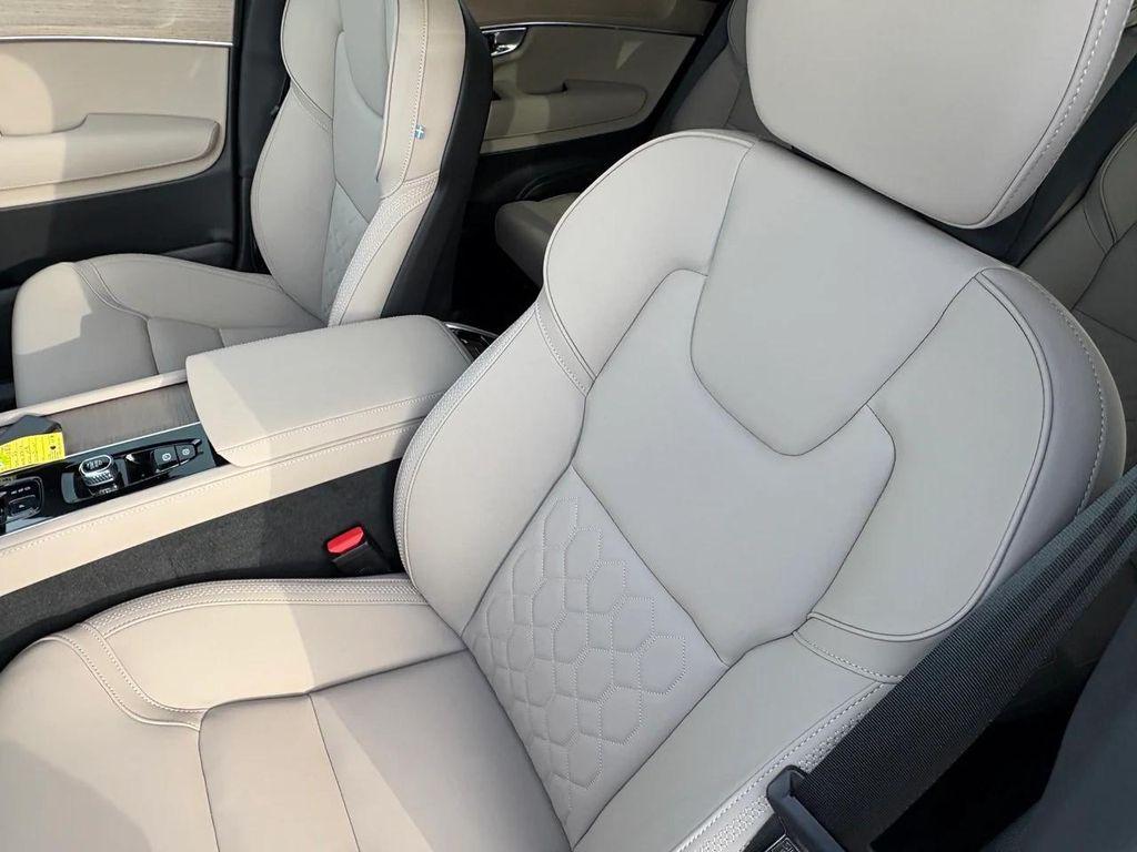 new 2026 Volvo XC90 car, priced at $71,825