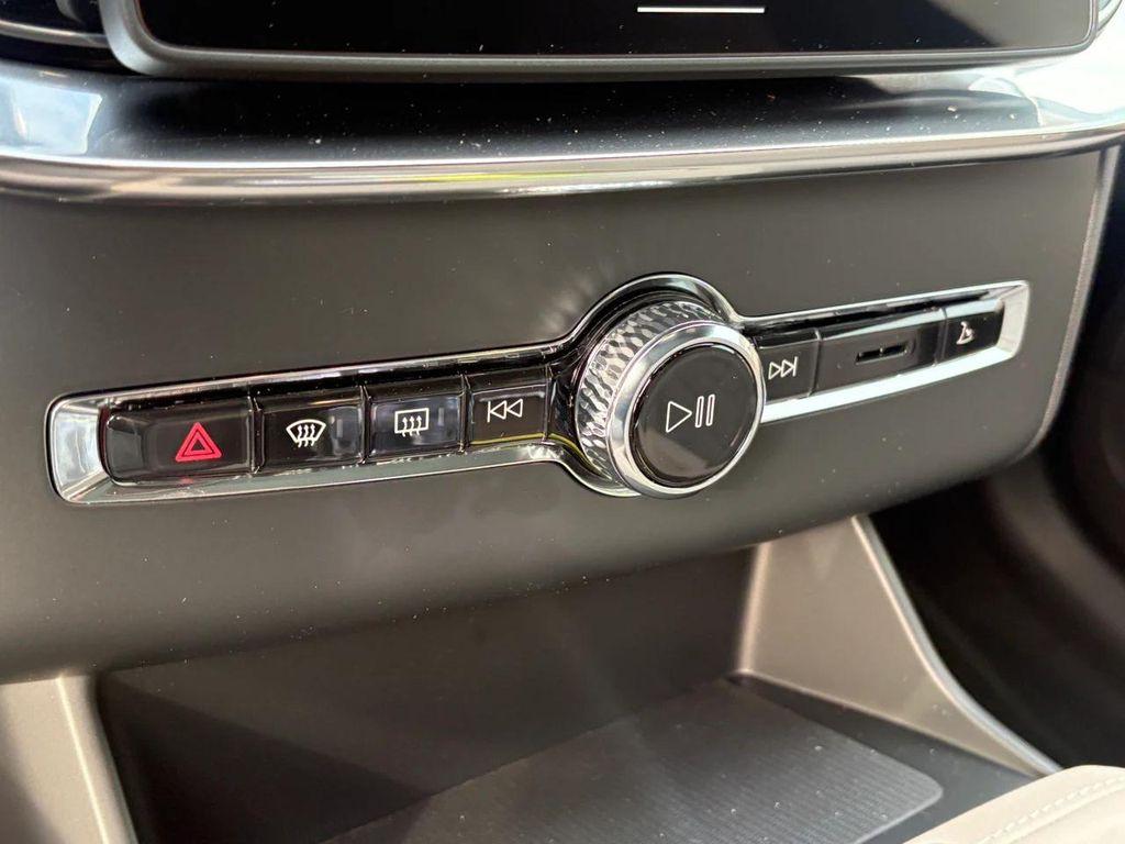 new 2026 Volvo XC90 car, priced at $71,825