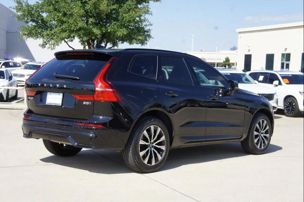 used 2025 Volvo XC60 car, priced at $39,800