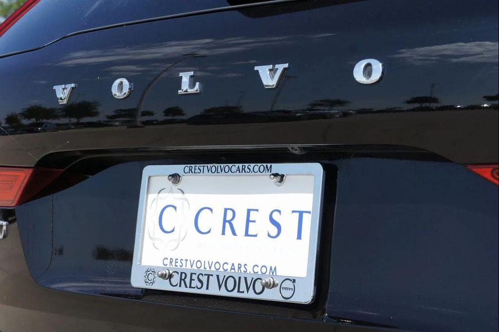 used 2025 Volvo XC60 car, priced at $39,800
