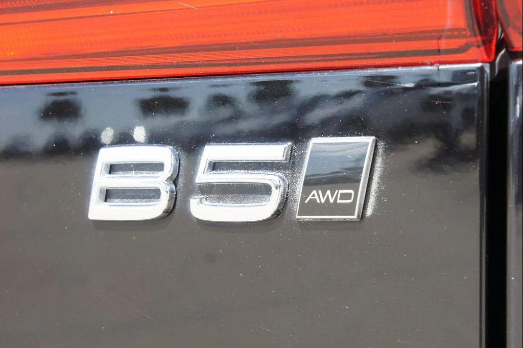 used 2025 Volvo XC60 car, priced at $39,800