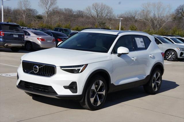 new 2025 Volvo XC40 car, priced at $47,695