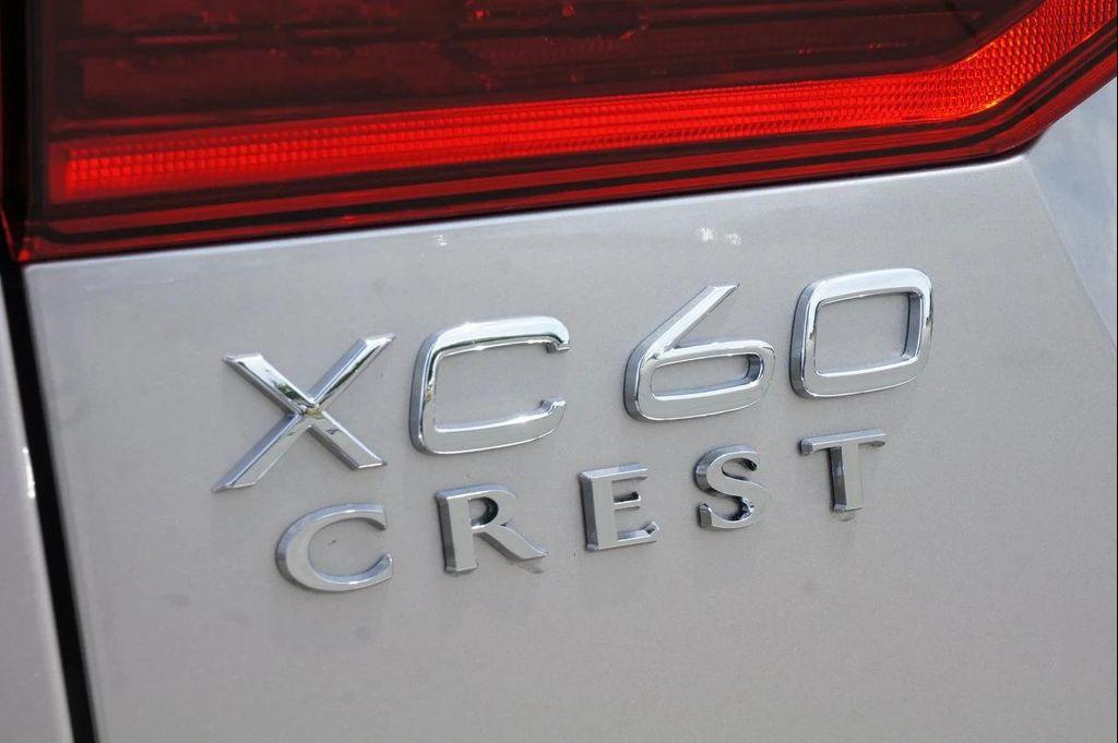 new 2026 Volvo XC60 car, priced at $63,135