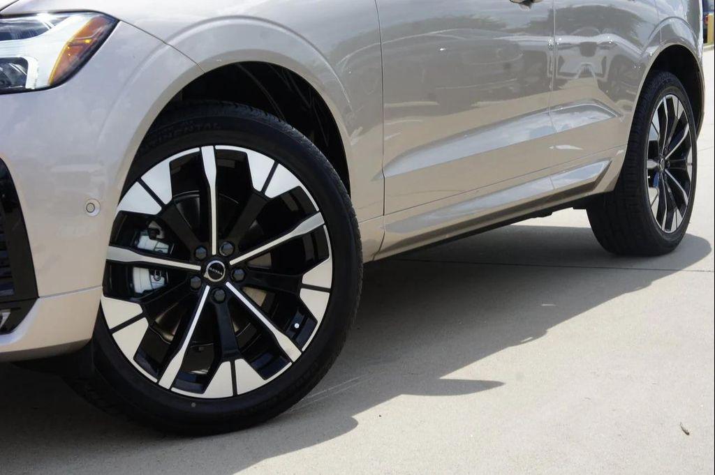 new 2026 Volvo XC60 car, priced at $63,135