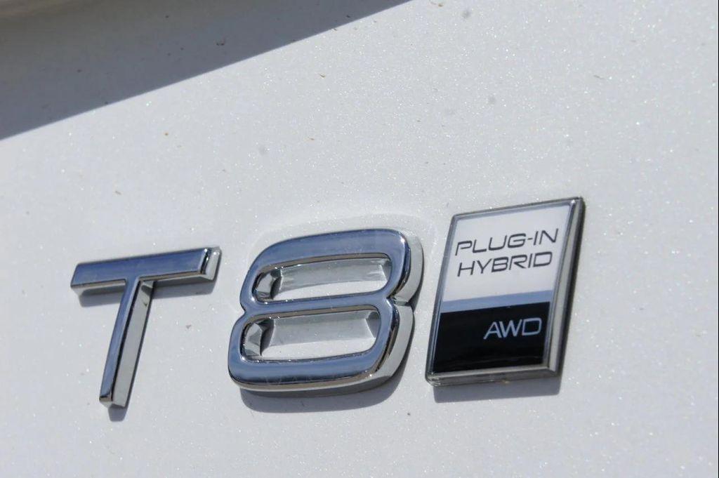 new 2025 Volvo XC90 Plug-In Hybrid car, priced at $82,405