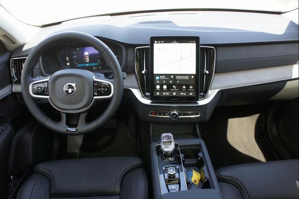 new 2025 Volvo XC90 Plug-In Hybrid car, priced at $82,405