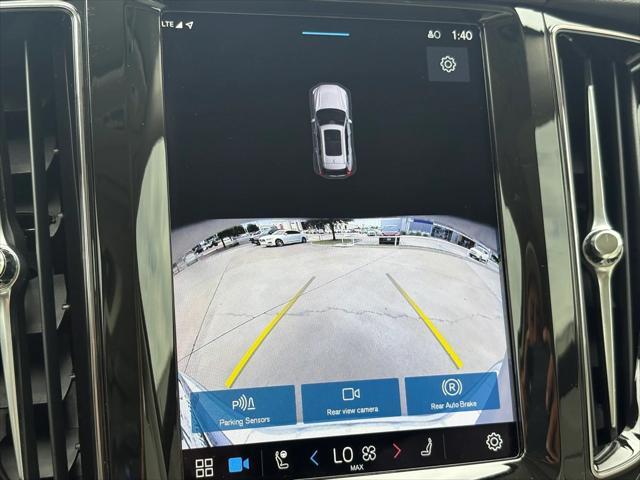 new 2025 Volvo XC60 car, priced at $45,710