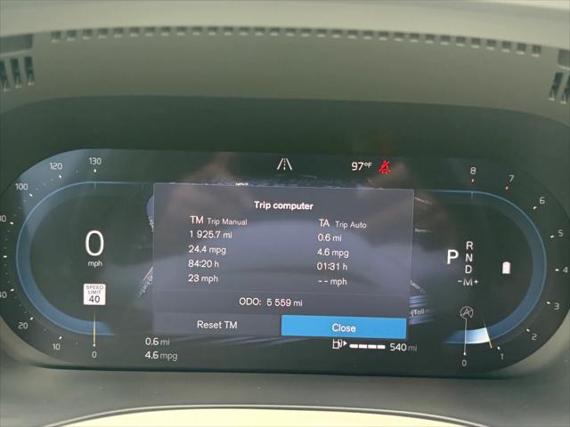 new 2025 Volvo XC60 car, priced at $45,710