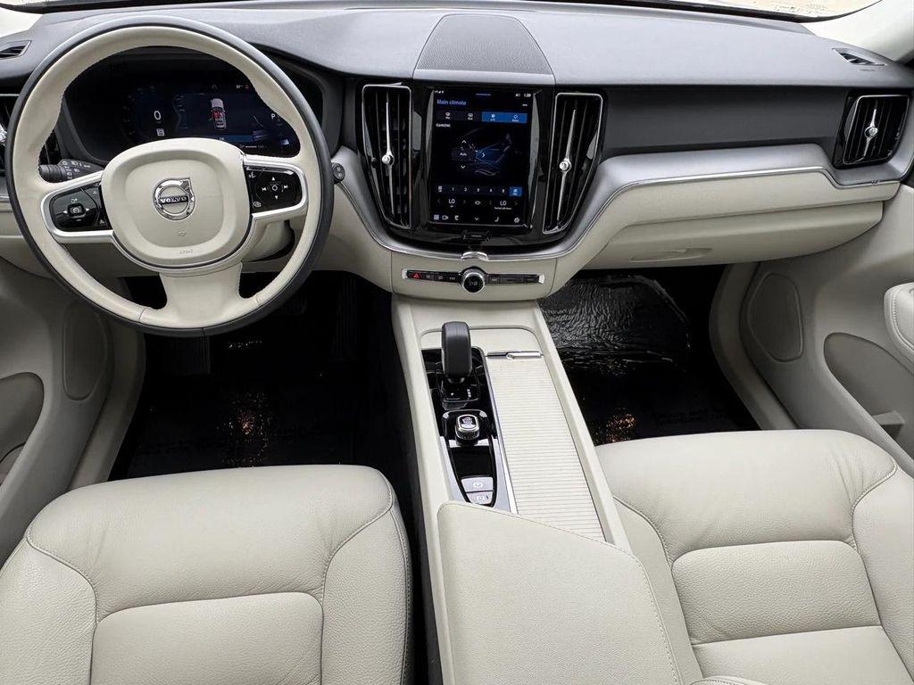 new 2025 Volvo XC60 car, priced at $50,710