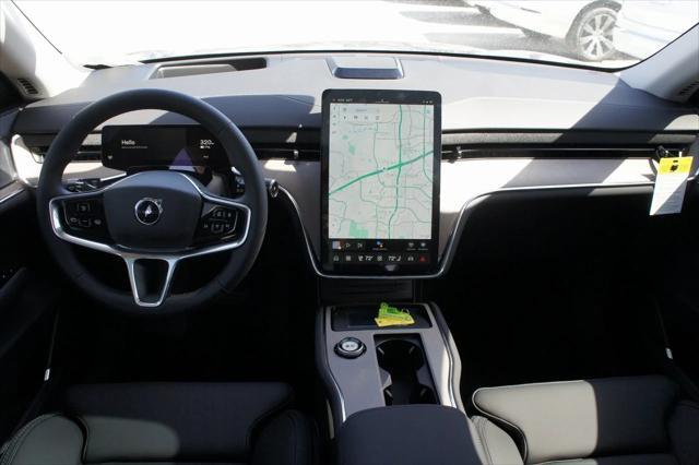 new 2025 Volvo EX90 car, priced at $81,290