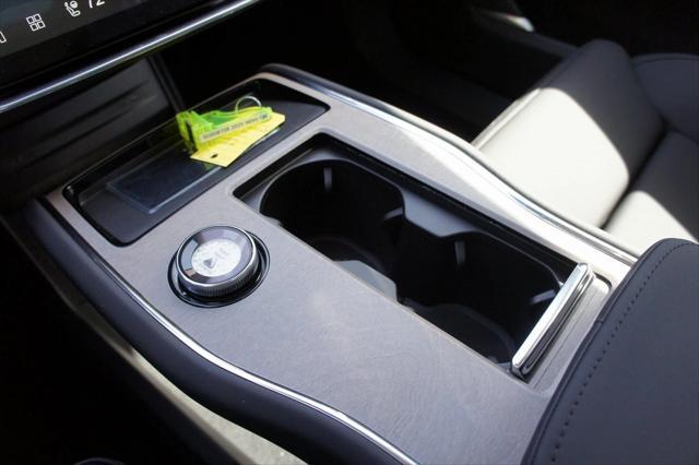new 2025 Volvo EX90 car, priced at $81,290