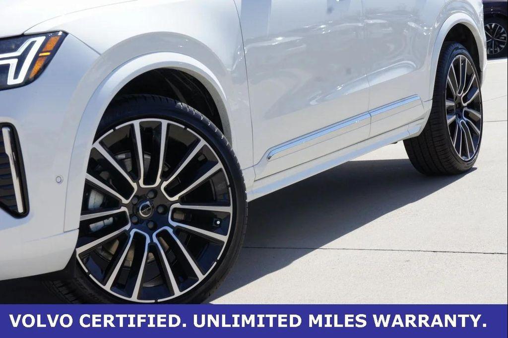 new 2025 Volvo XC90 car, priced at $75,705
