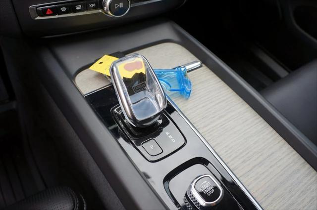 used 2022 Volvo XC60 car, priced at $37,499