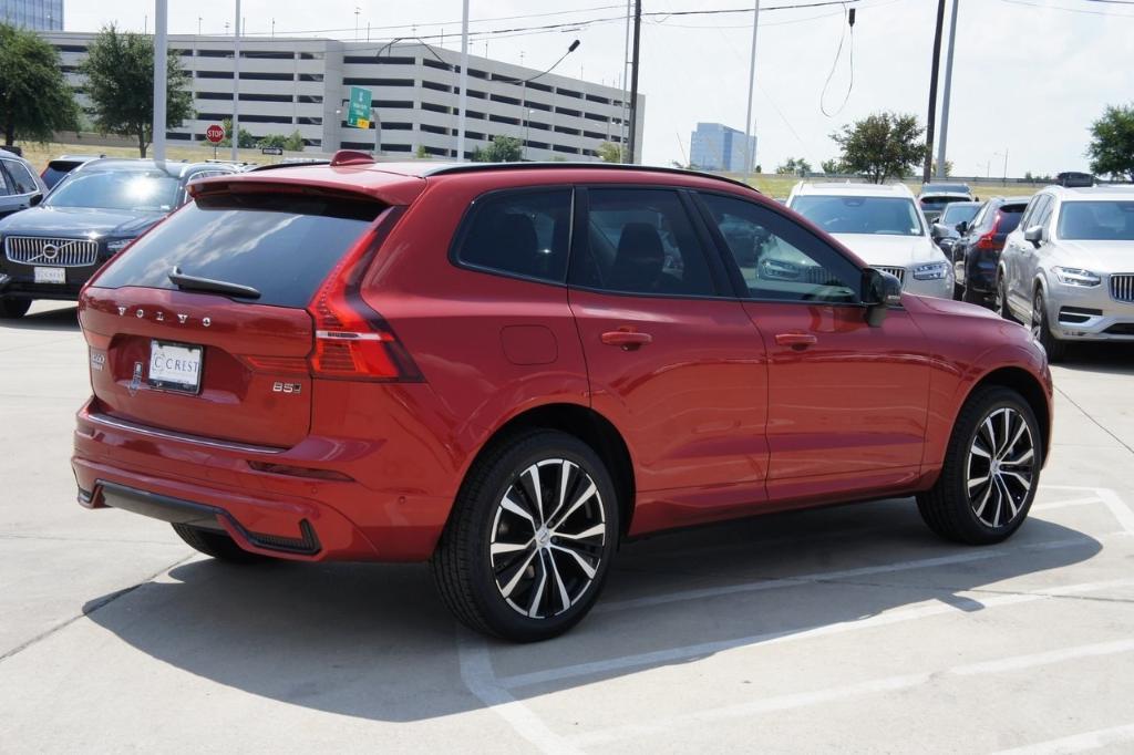 new 2025 Volvo XC60 car, priced at $57,520