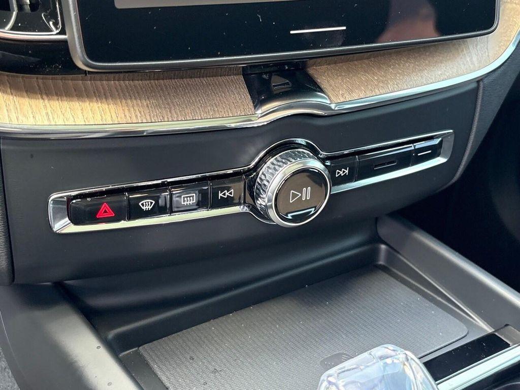 new 2026 Volvo XC60 car, priced at $59,160