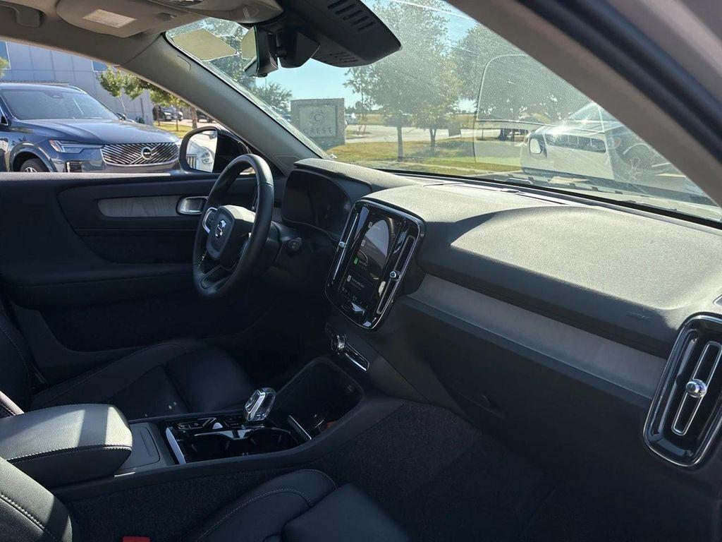 used 2025 Volvo XC40 car, priced at $34,500