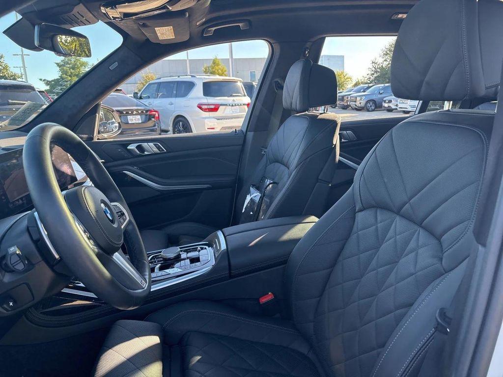 used 2024 BMW X7 car, priced at $73,999