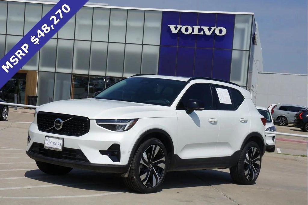 used 2025 Volvo XC40 car, priced at $33,490