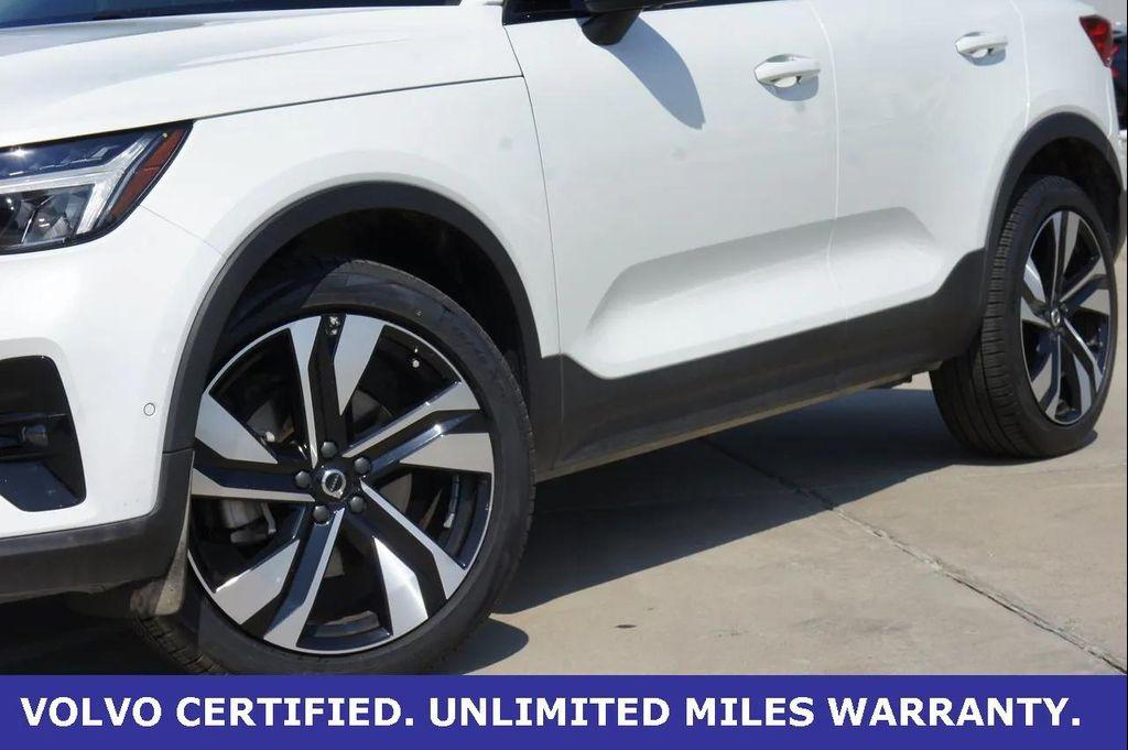 used 2025 Volvo XC40 car, priced at $33,490
