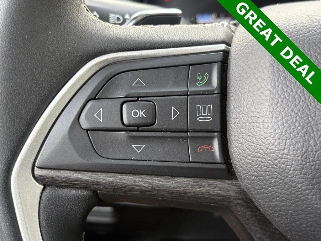 used 2023 Jeep Grand Cherokee L car, priced at $28,500