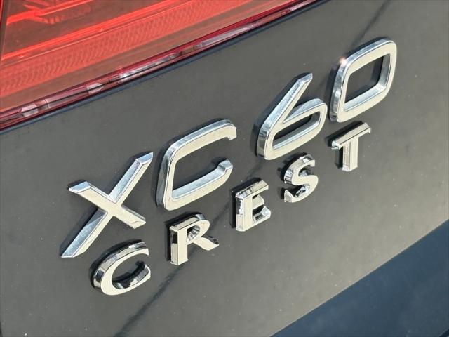 used 2022 Volvo XC60 car, priced at $30,361