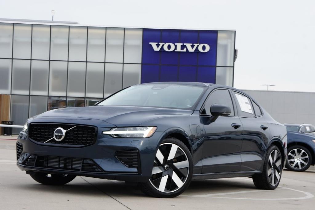 new 2024 Volvo S60 Recharge Plug-In Hybrid car, priced at $57,075