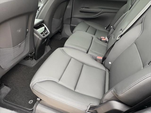 new 2025 Volvo EX90 car, priced at $89,285