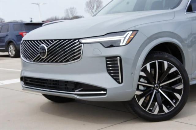 new 2025 Volvo XC90 car, priced at $65,905