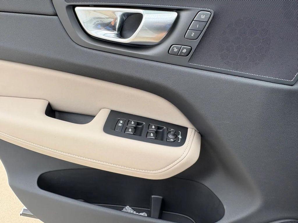 new 2026 Volvo XC60 car, priced at $57,985