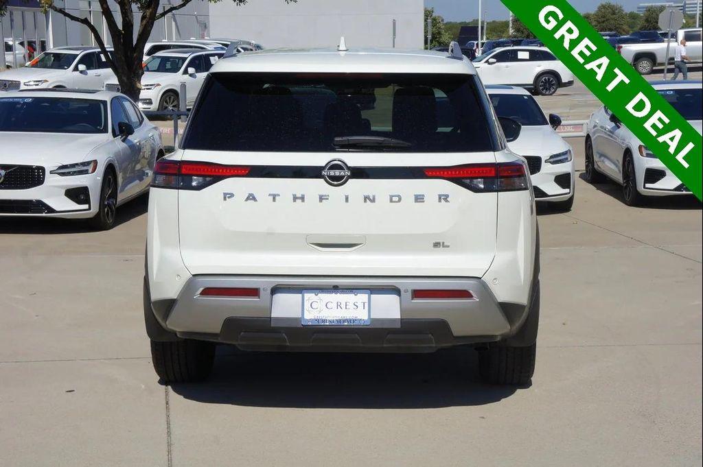 used 2022 Nissan Pathfinder car, priced at $26,000