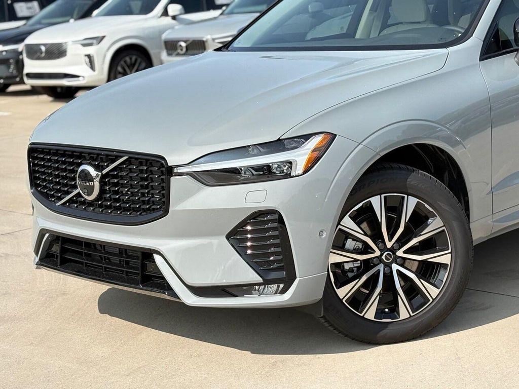 new 2025 Volvo XC60 car, priced at $53,745