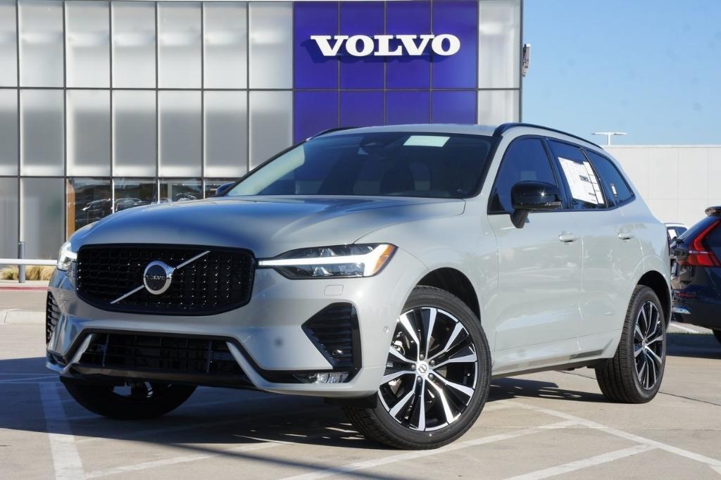new 2024 Volvo XC60 car, priced at $53,590