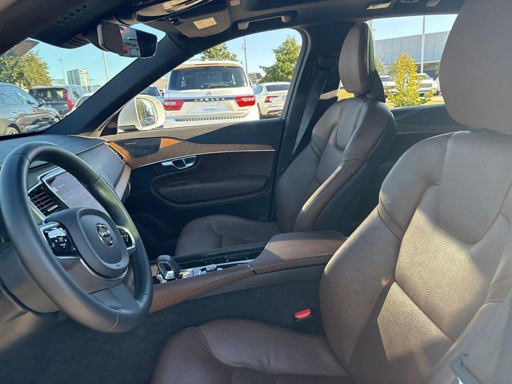 used 2023 Volvo XC90 Recharge Plug-In Hybrid car, priced at $46,000