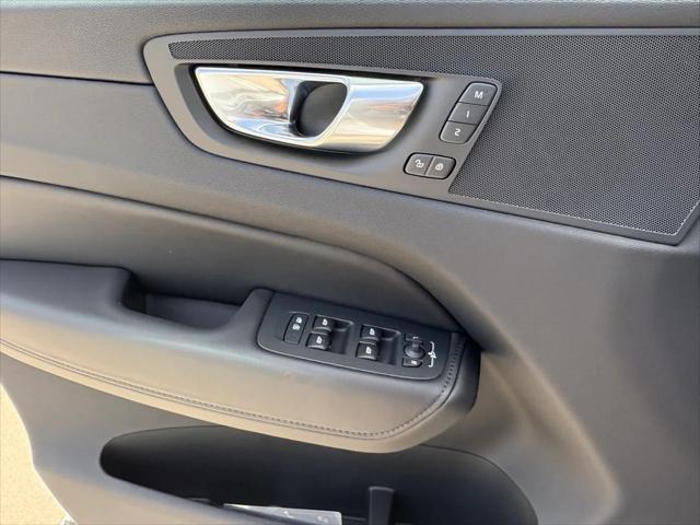 new 2025 Volvo XC60 car, priced at $54,585