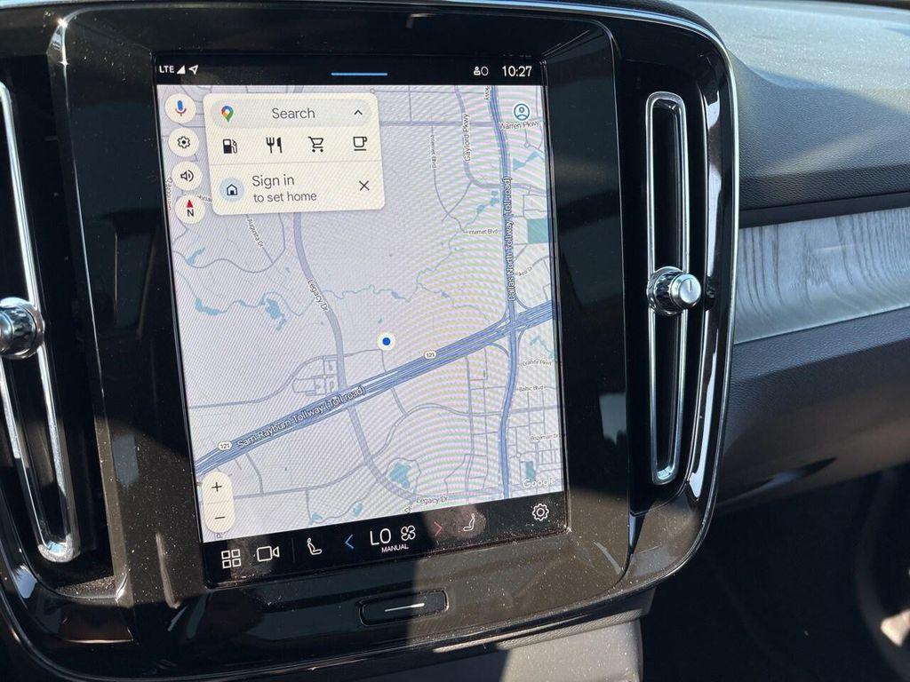 used 2025 Volvo XC40 car, priced at $34,800