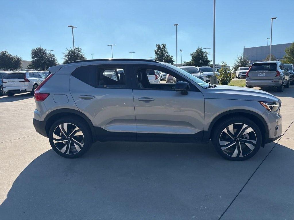 used 2025 Volvo XC40 car, priced at $34,800
