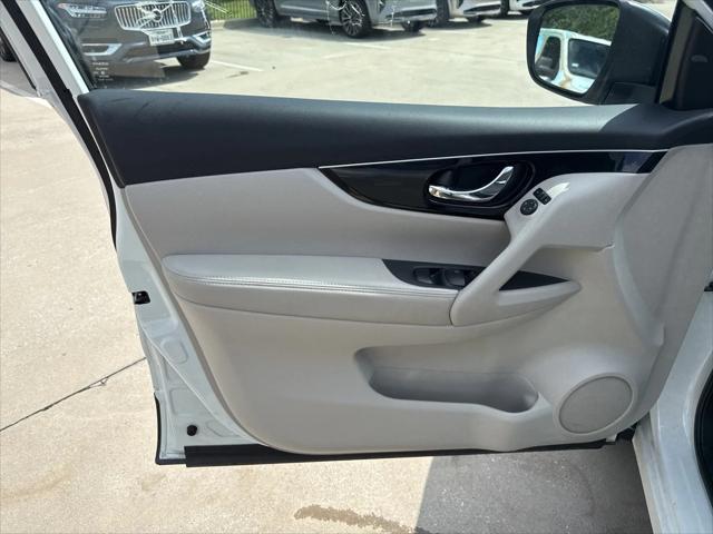used 2019 Nissan Rogue Sport car, priced at $17,937