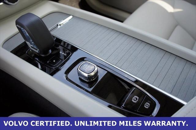 new 2025 Volvo XC60 car, priced at $49,585