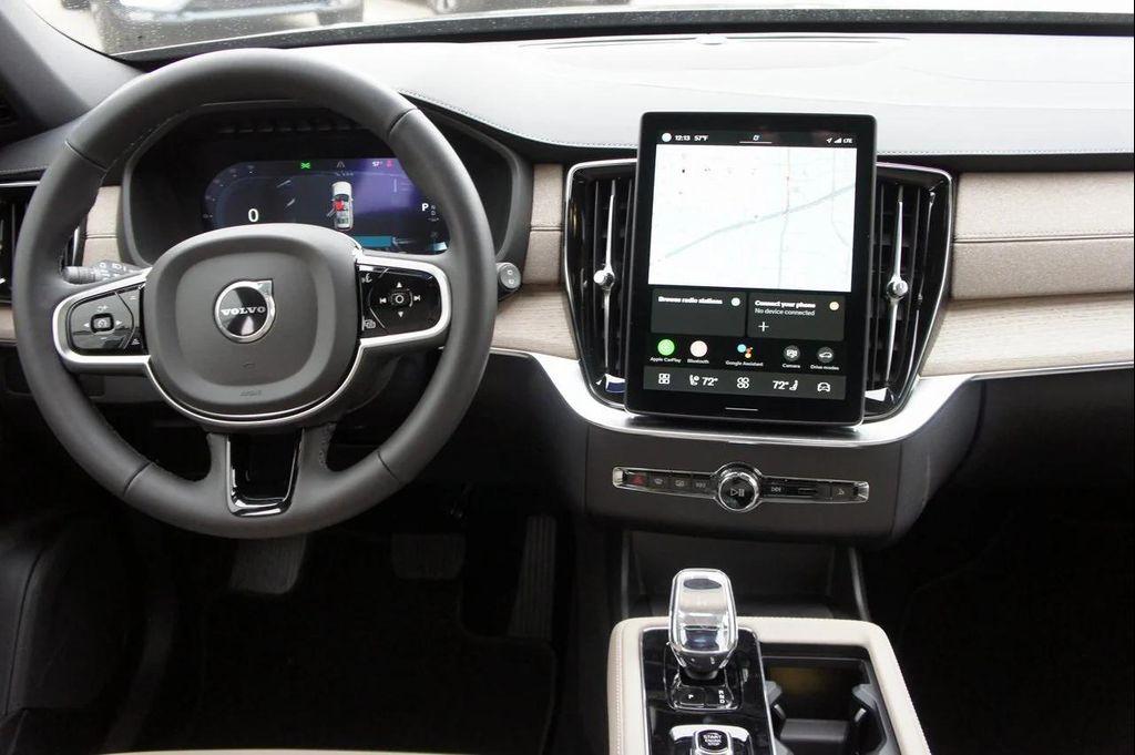 new 2025 Volvo XC90 car, priced at $66,695