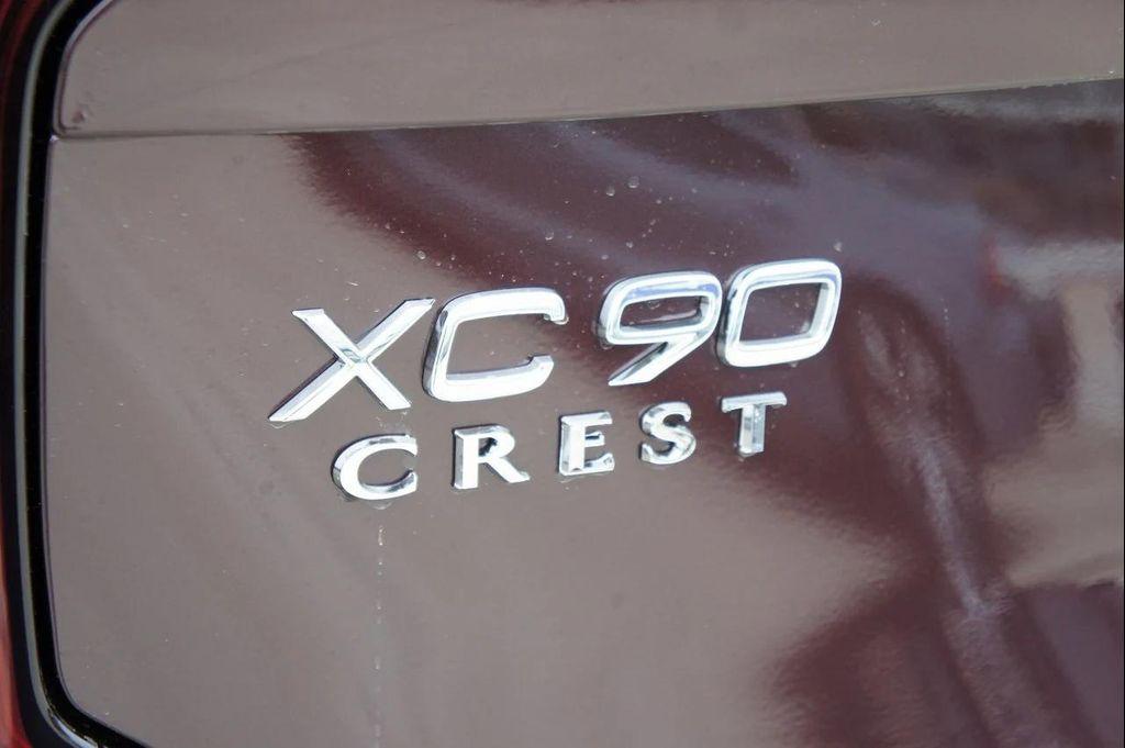 new 2025 Volvo XC90 car, priced at $66,695