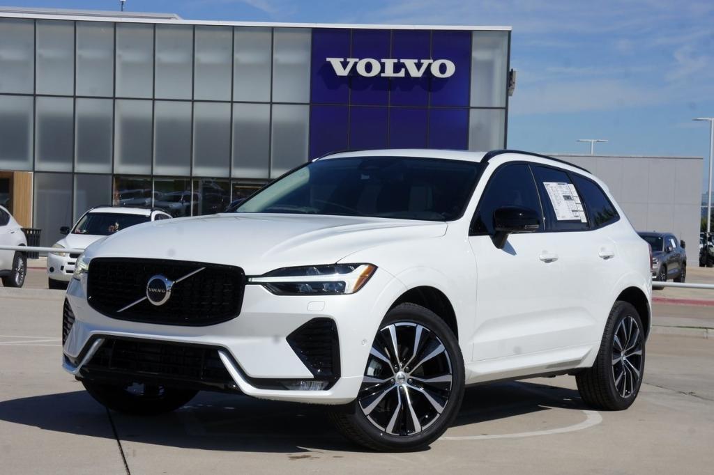 new 2024 Volvo XC60 car, priced at $53,290